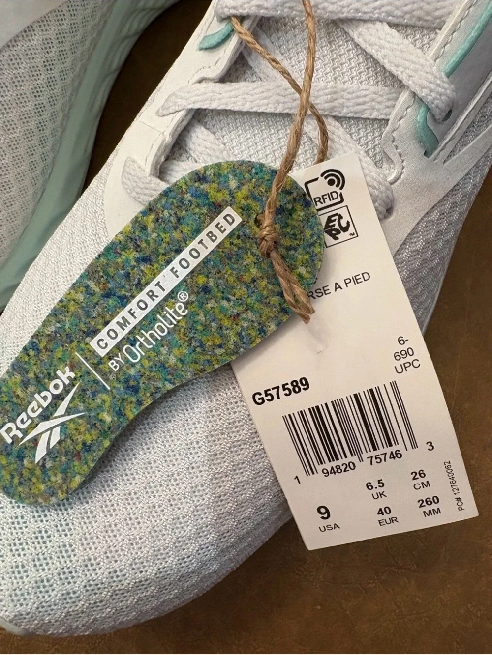 Reebok Women's Mesh Running Shoes in white with Mint Accents